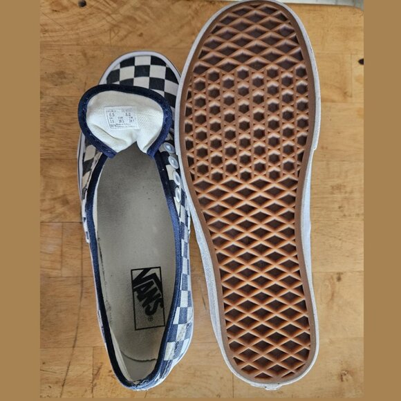 Vans Ward Unisex Canvas Checkerboard Sneaker Black & white size 8 women 6.5 Men - Picture 11 of 11